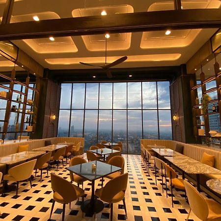 The Quarter Ratchayothin By Uhg Otel Bangkok Dış mekan fotoğraf