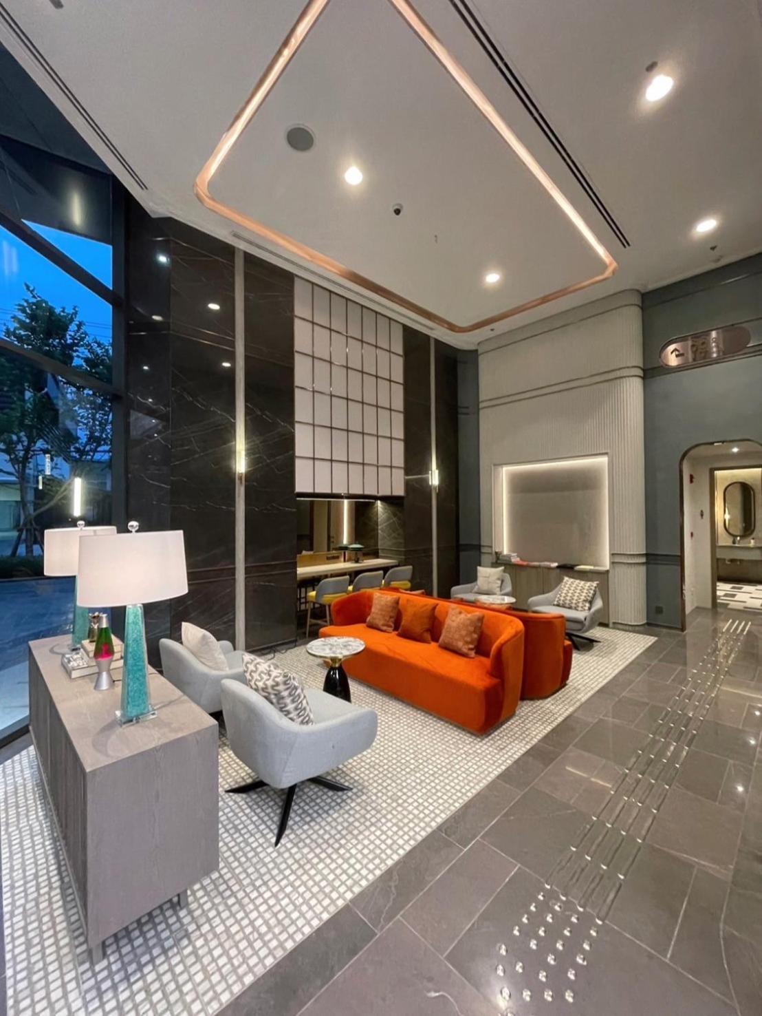 The Quarter Ratchayothin By Uhg Otel Bangkok Dış mekan fotoğraf