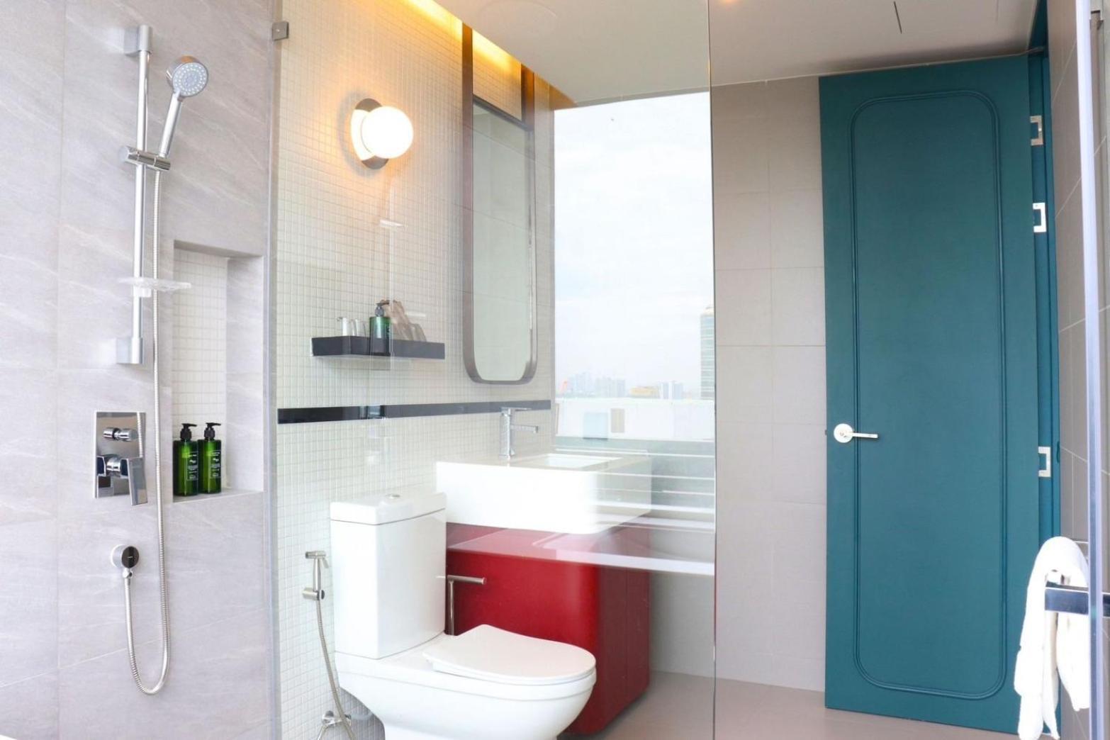 The Quarter Ratchayothin By Uhg Otel Bangkok Dış mekan fotoğraf