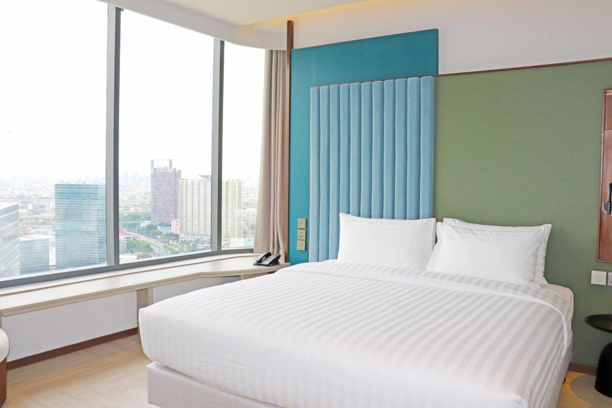 The Quarter Ratchayothin By Uhg Otel Bangkok Dış mekan fotoğraf
